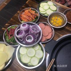 烧烤师傅成都吃瓜,成都烧烤师傅的麻辣吃瓜日常