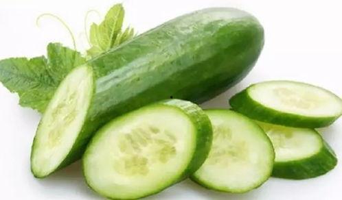 吃瓜比谁吃的快,比拼谁吃瓜更快，趣味横生！